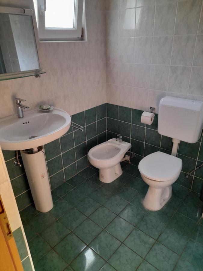 Apartment Gianni Necujam Ngoại thất bức ảnh